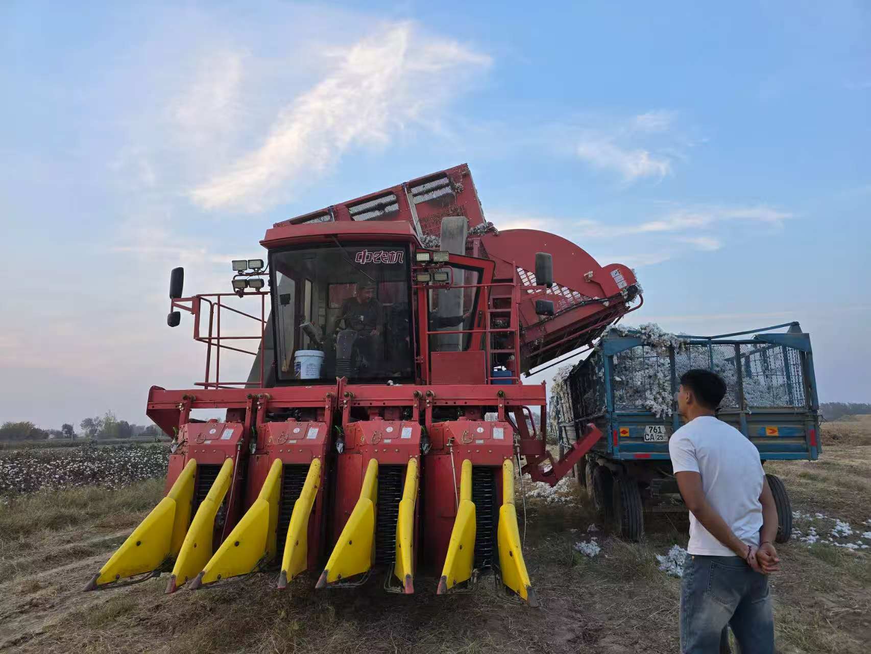 cotton harvester-12
