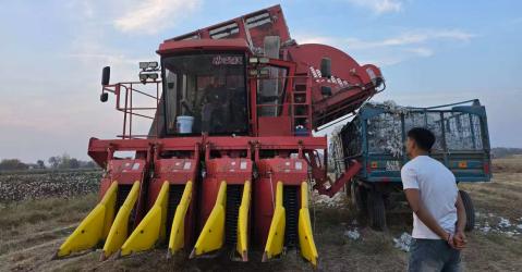 cotton harvester-12(1).jpg